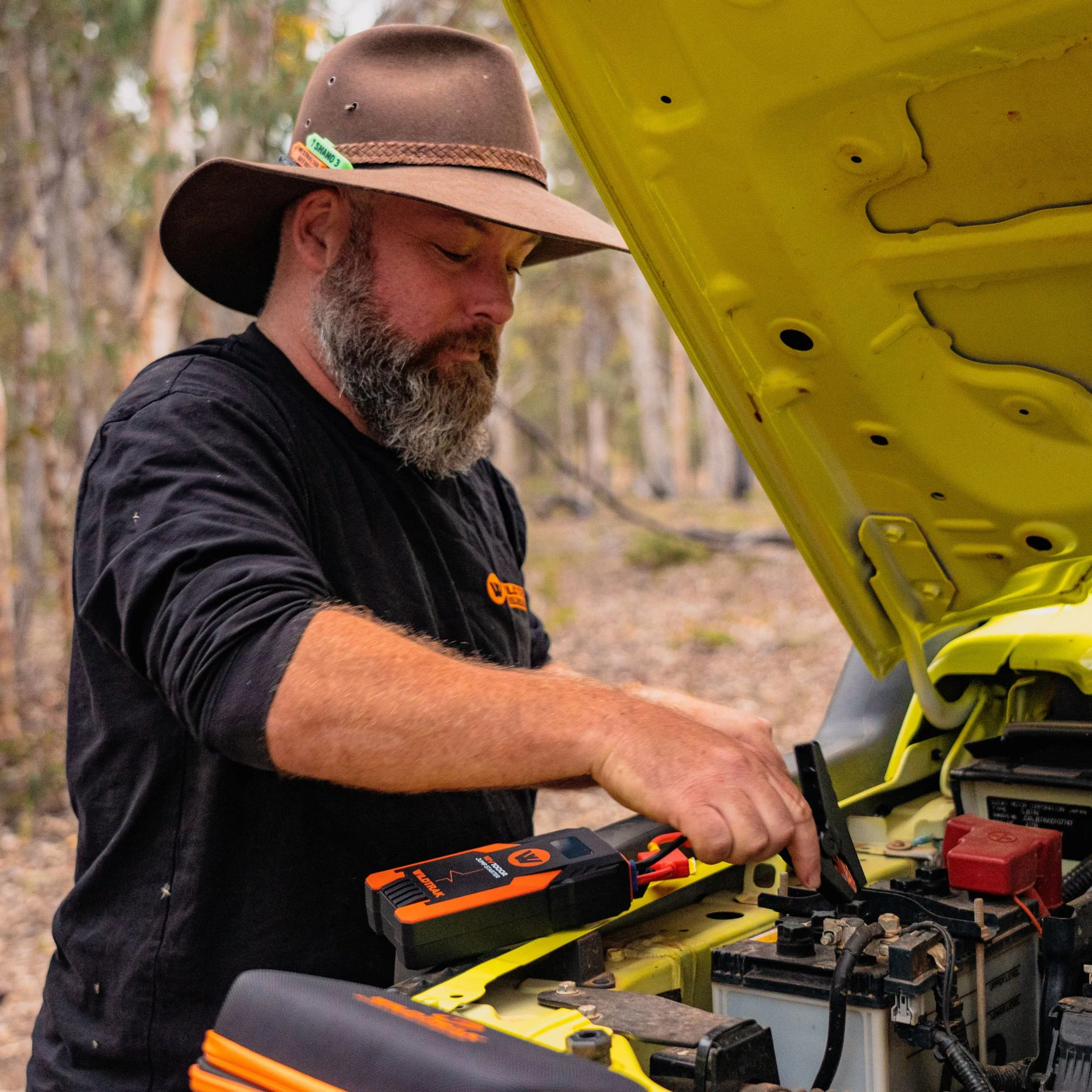 Wildtrak 1000A 12KMAH HP Lithium Car and 4WD Jump Starter (Petrol & Diesel) - Image 4