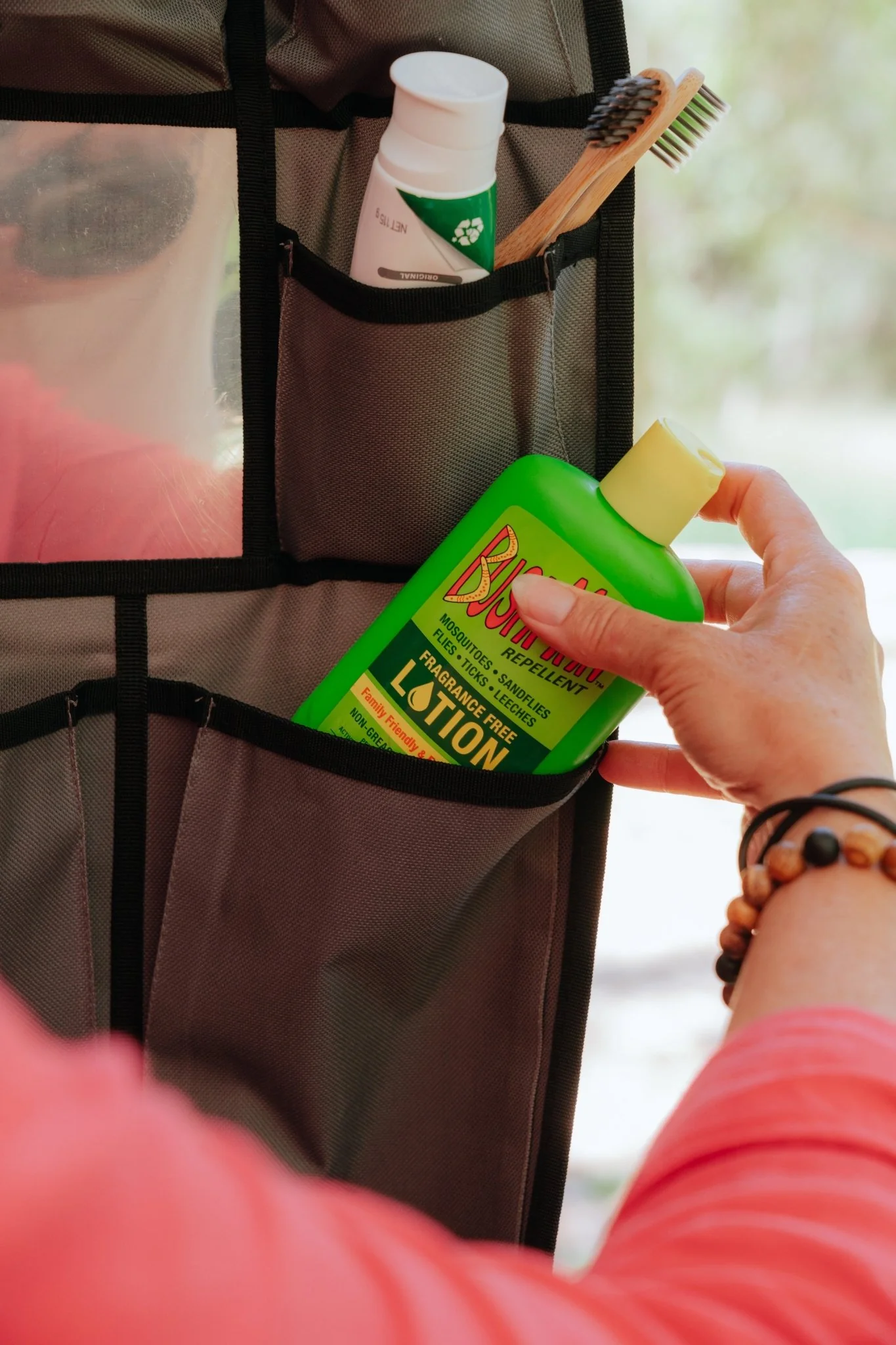 14 Pocket Car Caravan Camping Hanging Organiser with Mirror - Image 3