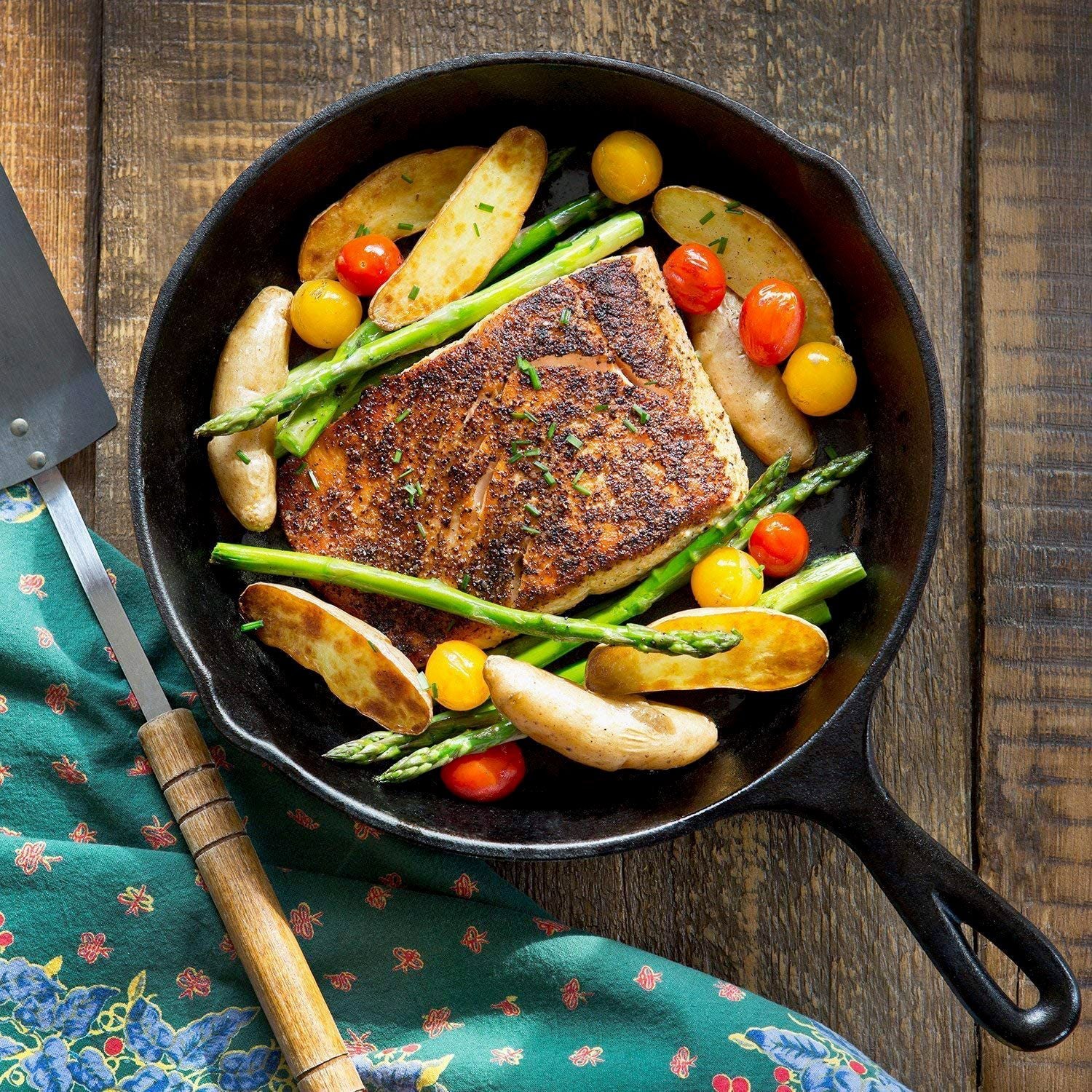 Cast Iron Skillet Set 3PCe with Pour Spout and Handles - Image 3