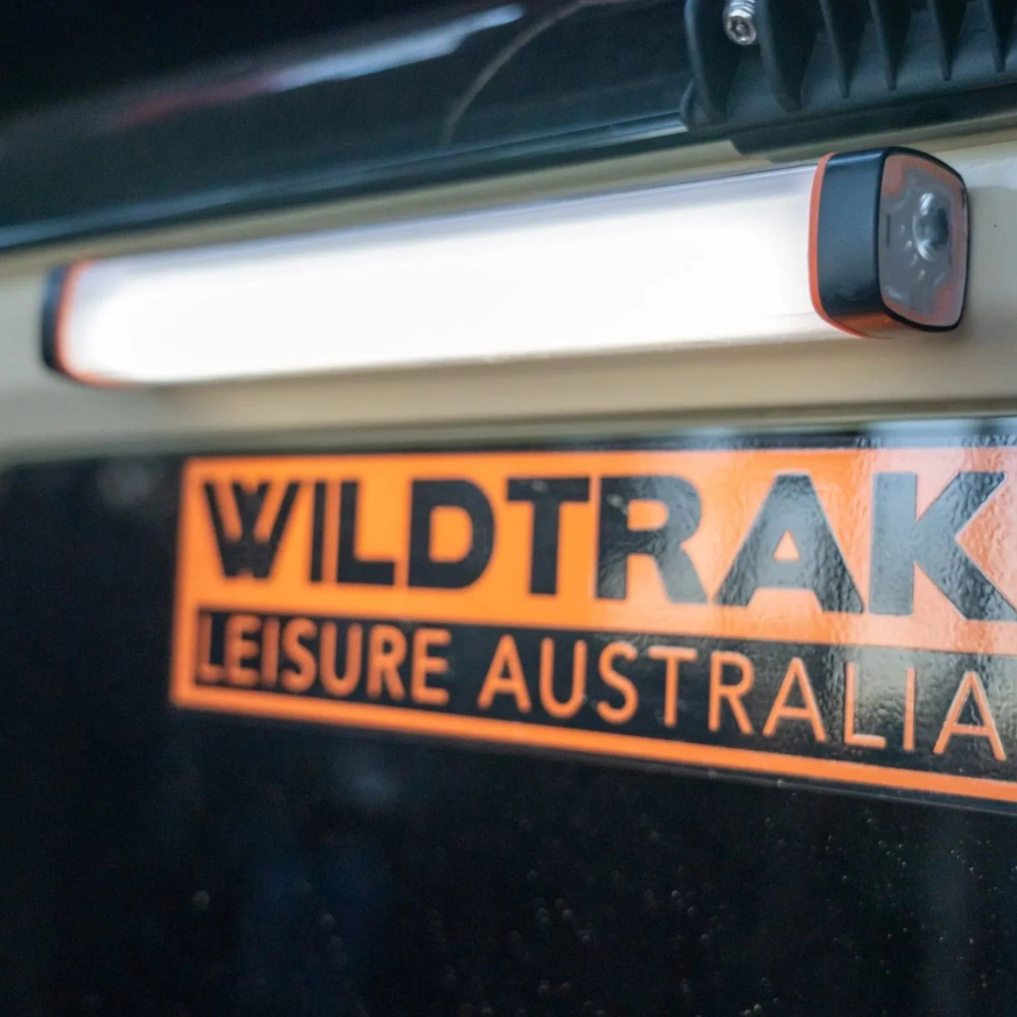 Wildtrak Base 300 Rechargeable Camping Multi-Light - Image 17