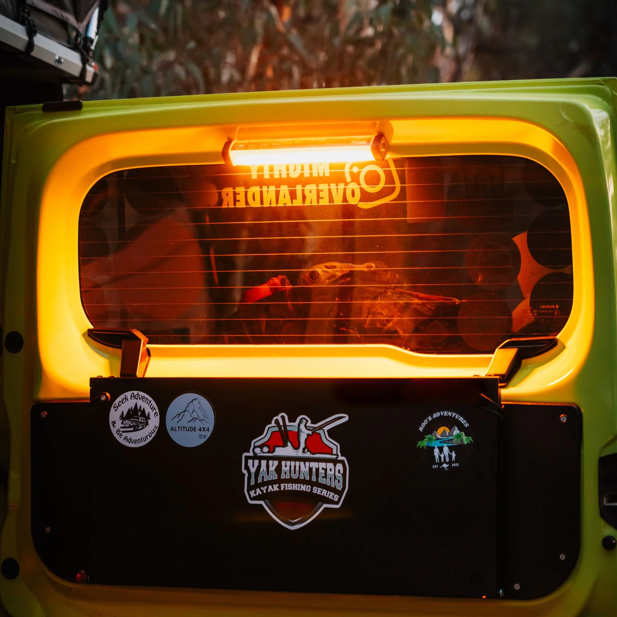 Wildtrak Base 300 Rechargeable Camping Multi-Light - Image 9