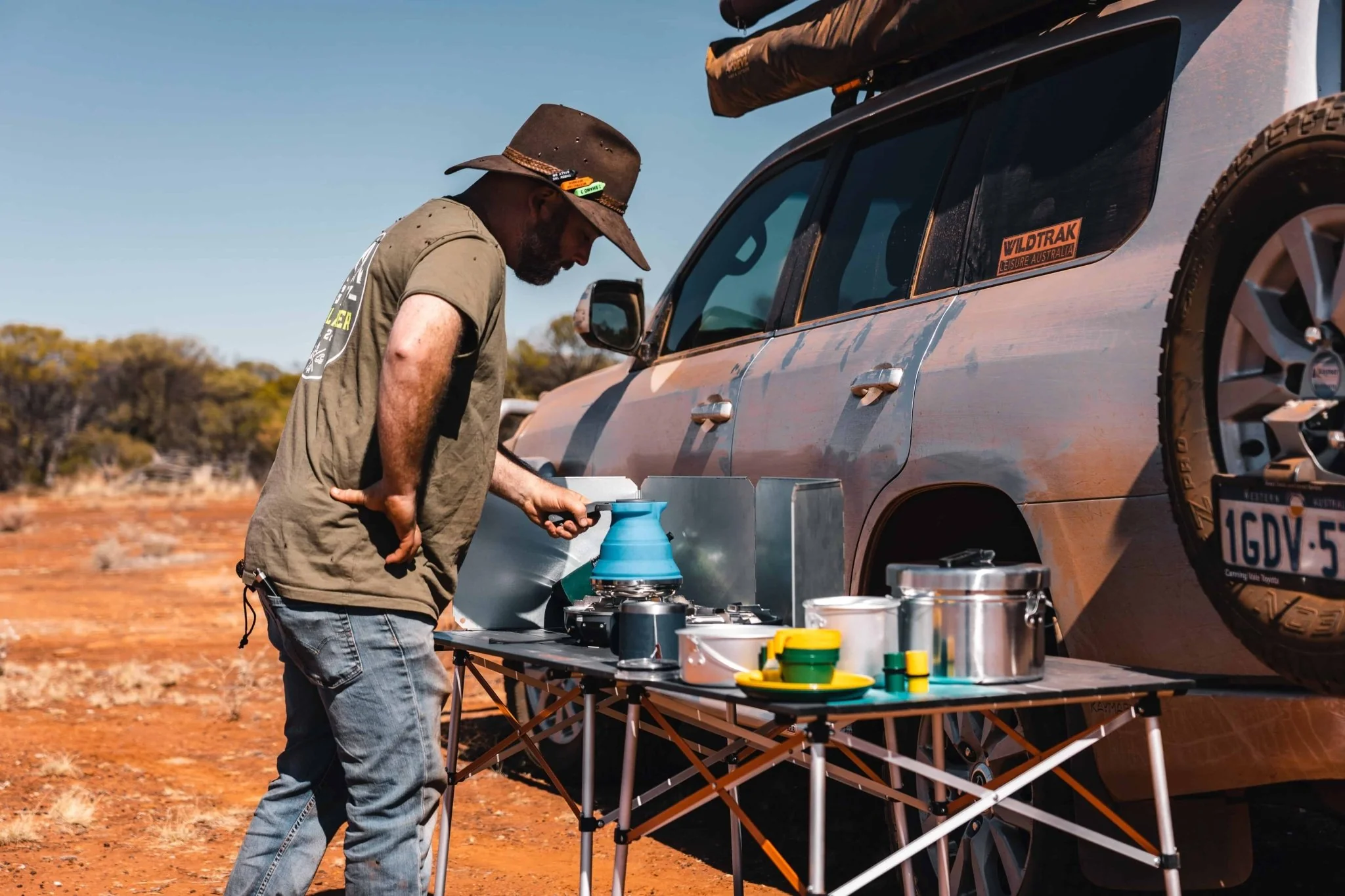 Collapsible 1.5 Litre Travel Kettle - Image 7