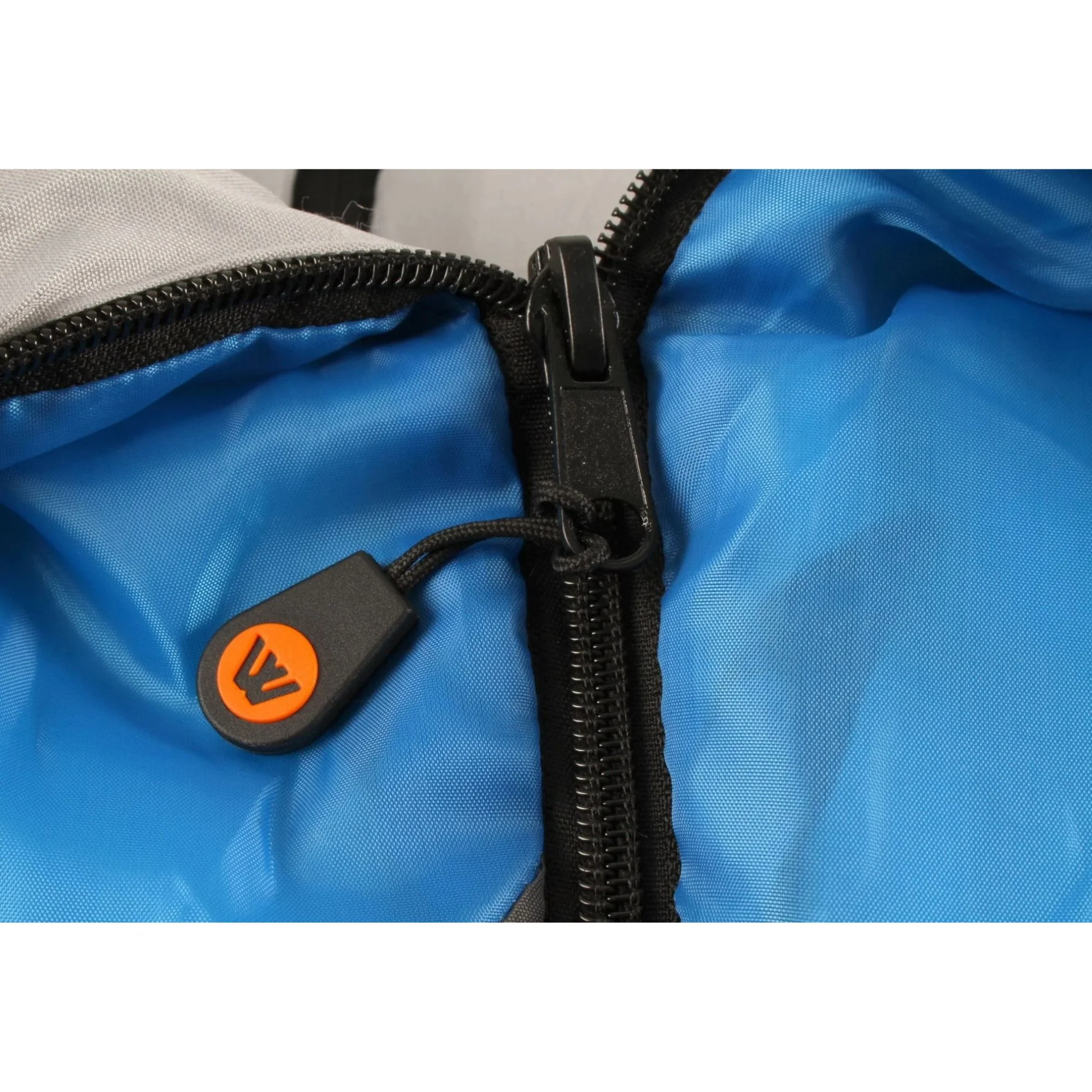 Gascoyne Twin Hooded Sleeping Bag, 5-10°C, Single or Double, Breathable Lining, Polyester Ripstop Outer, Auto Lock Zips, Sewn-in Storage Pocket, Hanging Loop, Storage Bag, 70x230cm - Image 5