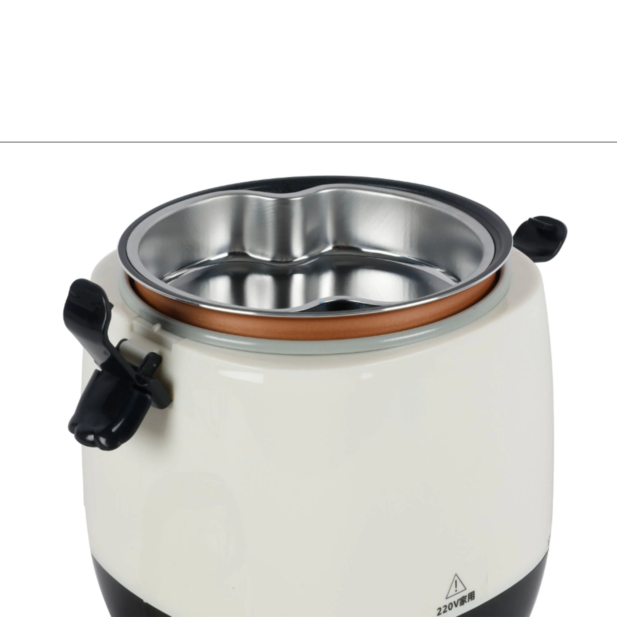 Wildtrak Offroad 12V Mini Rice Cooker - Image 3