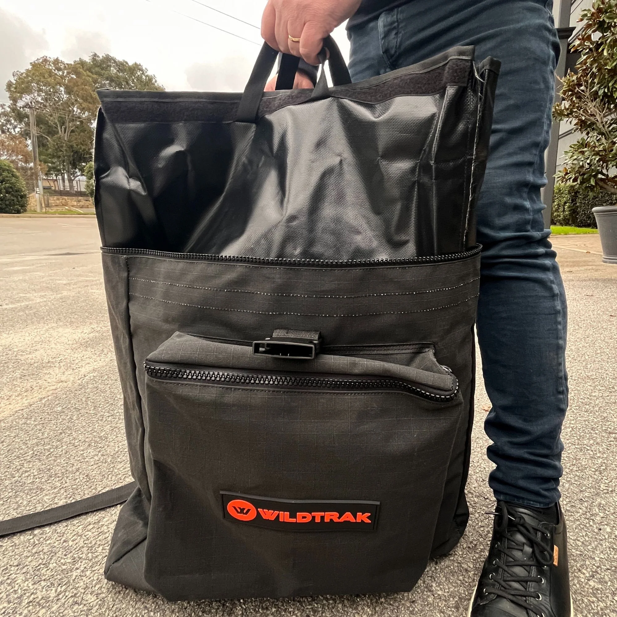 Wildtrak Explorer Offroad 4WD Heavy-duty Wheel Bin Spare Tyre Bag - Image 4