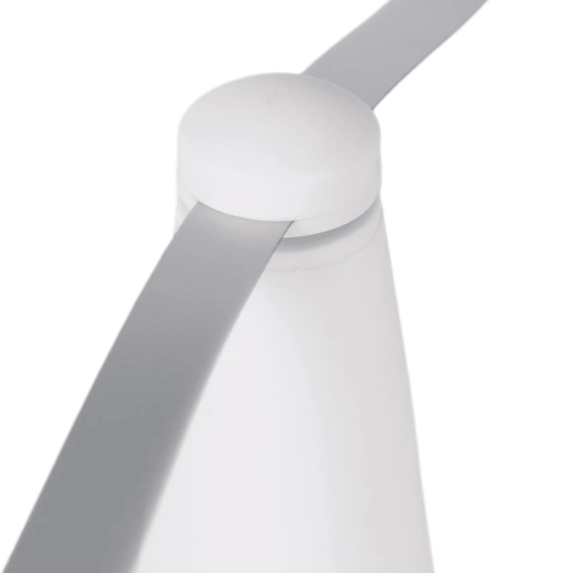 Fly Repeller Fan Rechargeable, Soft Blades, Last 10 Hours, Ceiling Hook - Image 6