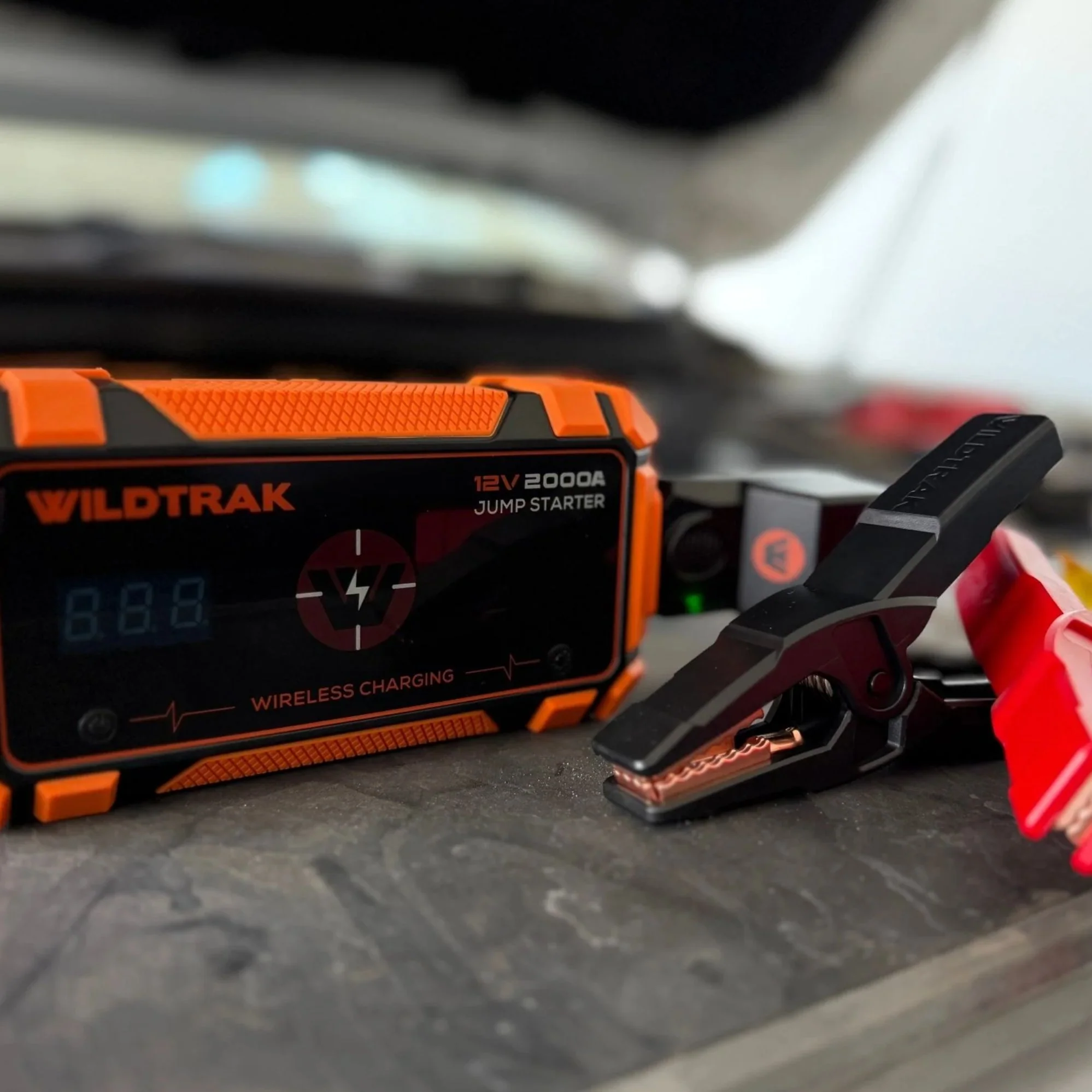 Wildtrak Heavy-Duty 2000A 16KMAH HP Lithium Jump Starter (Petrol & Diesel) - Image 21