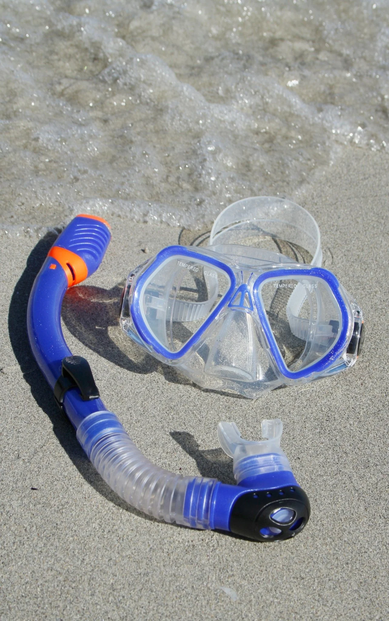 Ningaloo Kids Silicon Mask and Snorkel Set - Blue or Yellow - Image 3